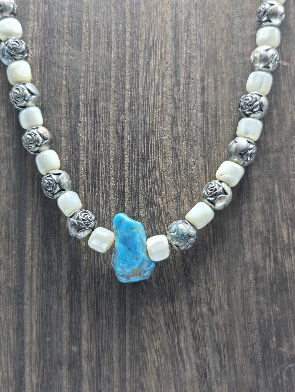 80's Turquoise Nugget Beaded Necklace Mother of Pearl Beads Silver Tone Vintage